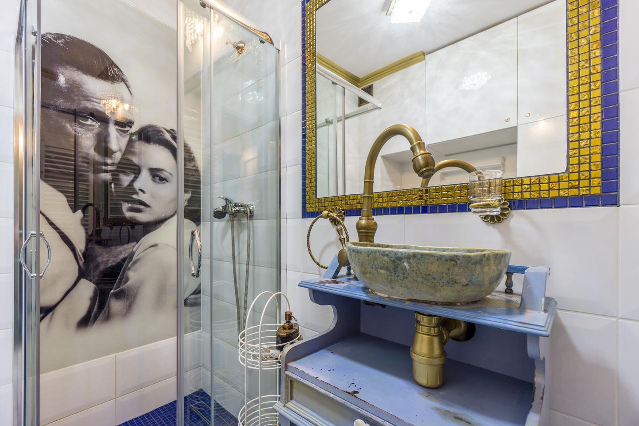 Casablanca Apartment Krakow Bagian luar foto